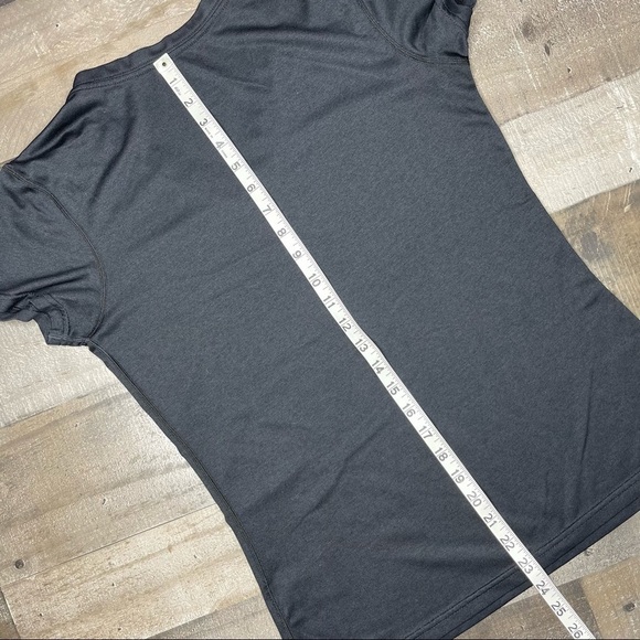 Nike Dri-Fit V Neck Tee Shirt size Small - Picture 8 of 9